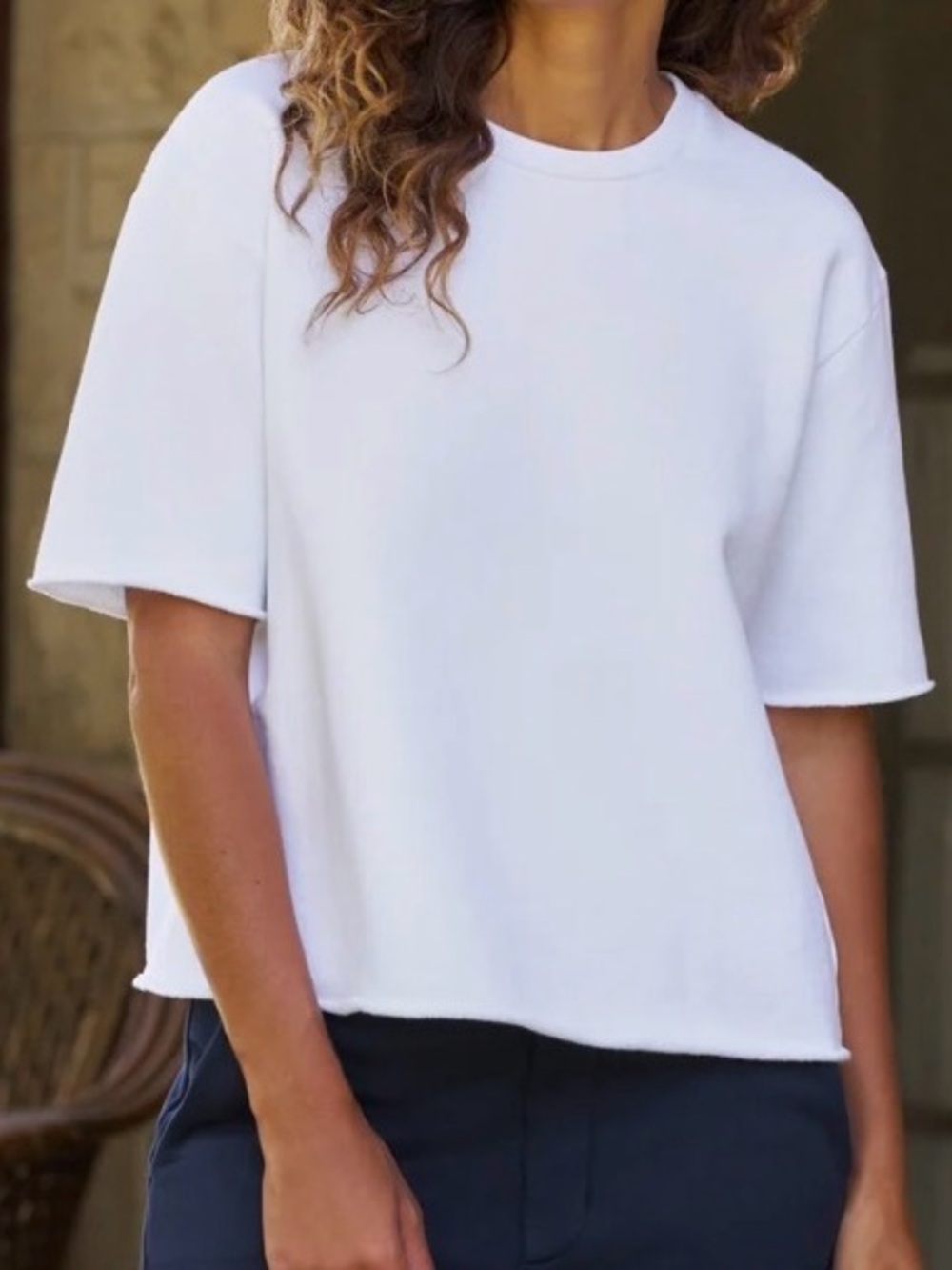 Frank and Eileen boxy thick white cotton size small excellent T shirt